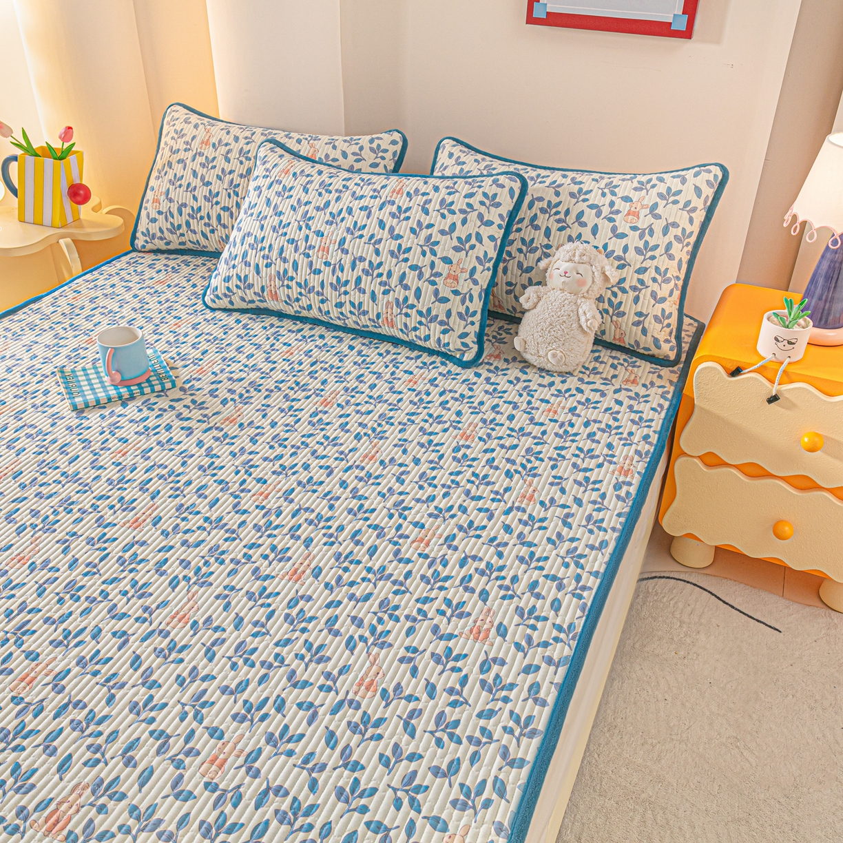 91家纺网 家纺一手货源 找家纺 恒尚居 2025新款A版全棉B版牛奶绒夹棉床褥垫A类四季可用学生床垫-秋冬款三件套系列二 菲菲兔【A纯棉-B牛奶绒】