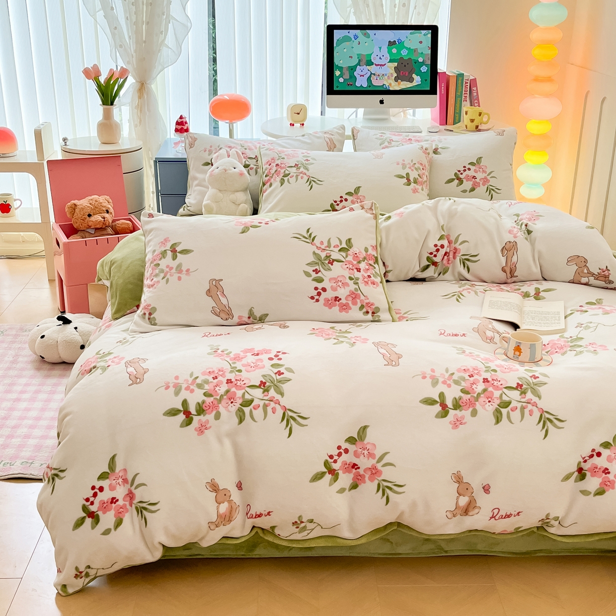 91家纺网 家纺一手货源 找家纺 启发 2025新款高克重小清新牛奶绒印花四件套 花之恋