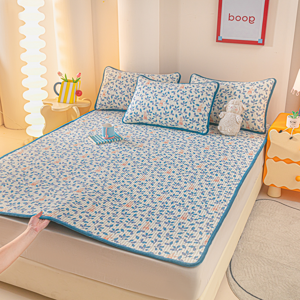 91家纺网 家纺一手货源 找家纺 恒尚居 2025新款A版全棉B版牛奶绒夹棉床褥垫A类四季可用学生床垫-秋冬款三件套系列二 菲菲兔【A纯棉-B牛奶绒】