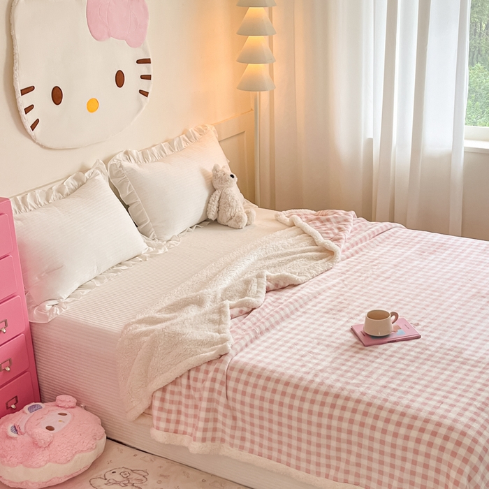 91家纺网 家纺一手货源 找家纺 川悦生活 2025新款牛奶绒羊羔绒毯子毛毯 毛毯小屋格格奶粉