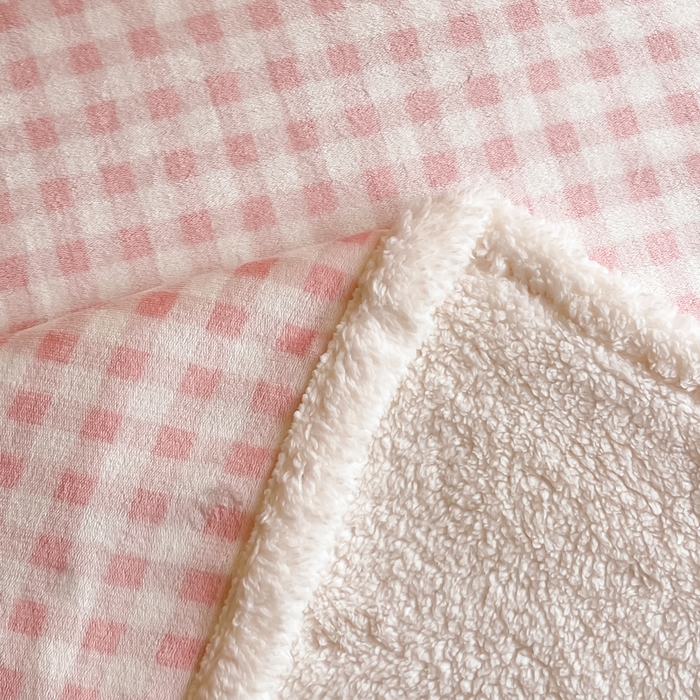 91家纺网 家纺一手货源 找家纺 川悦生活 2025新款牛奶绒羊羔绒毯子毛毯 毛毯小屋格格奶粉