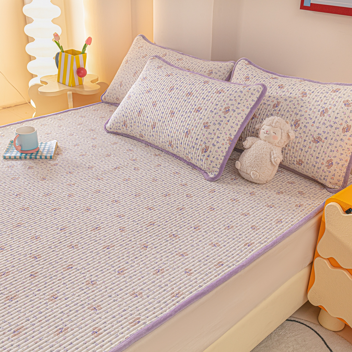 91家纺网 家纺一手货源 找家纺 恒尚居 2025新款A版全棉B版牛奶绒夹棉床褥垫A类四季可用学生床垫-秋冬款三件套系列三 清茶小熊【A纯棉-B牛奶绒】