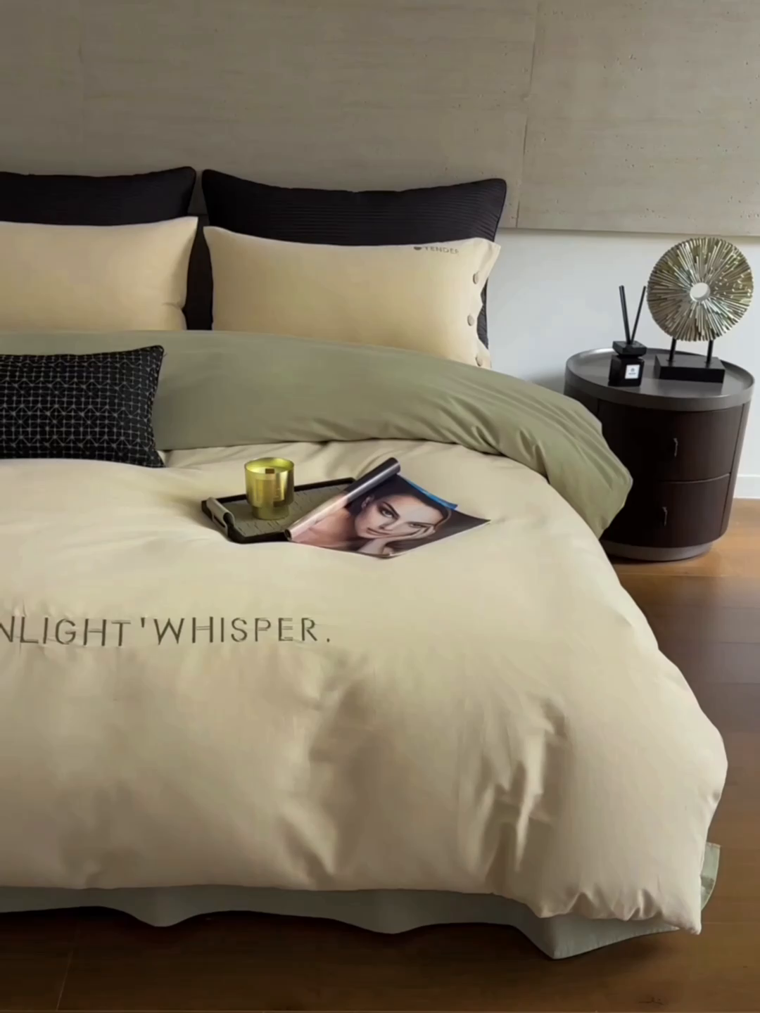 91家纺网 家纺一手货源 找家纺 艾咪-Amy ntmy 2025轻奢高级感纽扣款全棉纯棉加厚磨毛刺绣四件套 漫月卡绿