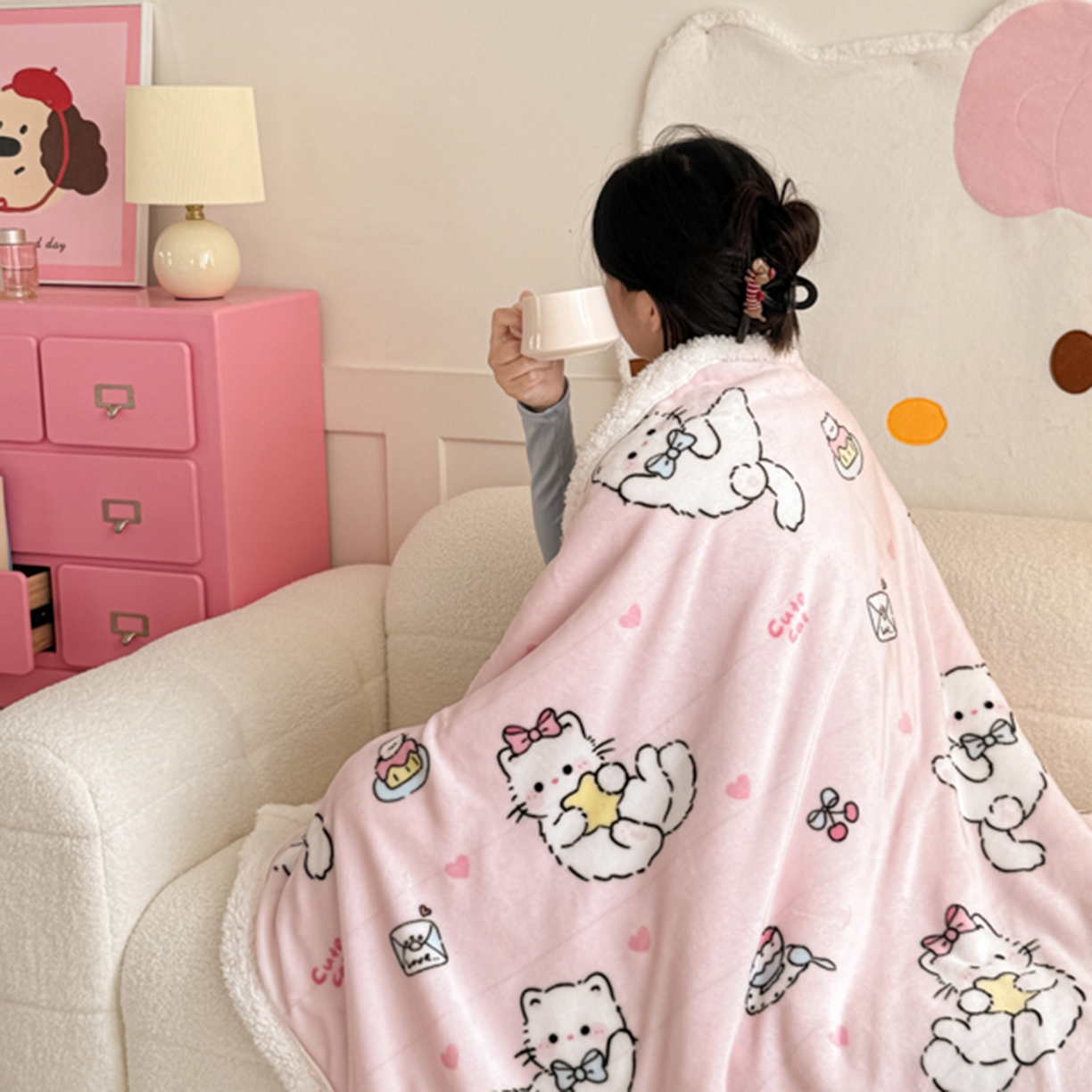 91家纺网 家纺一手货源 找家纺 川悦生活 2025新款牛奶绒羊羔绒毯子毛毯 毛毯星心小猫