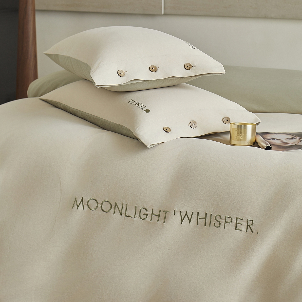 91家纺网 家纺一手货源 找家纺 艾咪-Amy ntmy 2025轻奢高级感纽扣款全棉纯棉加厚磨毛刺绣四件套 漫月奶绿