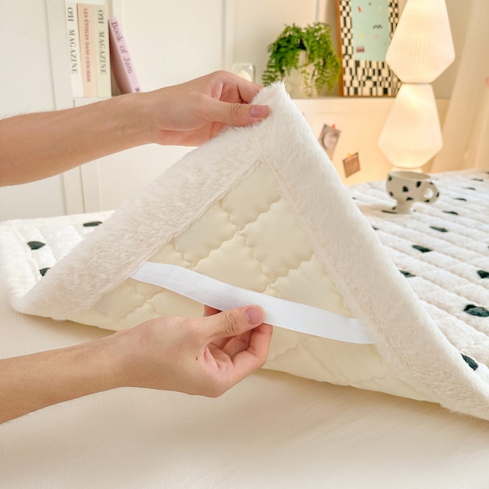 91家纺网 家纺一手货源 找家纺 韩巢家纺 2025款秋冬季上下铺牛奶绒床垫床护垫学生床褥子宿舍寝室床褥铺底 暖绒-米珍珠