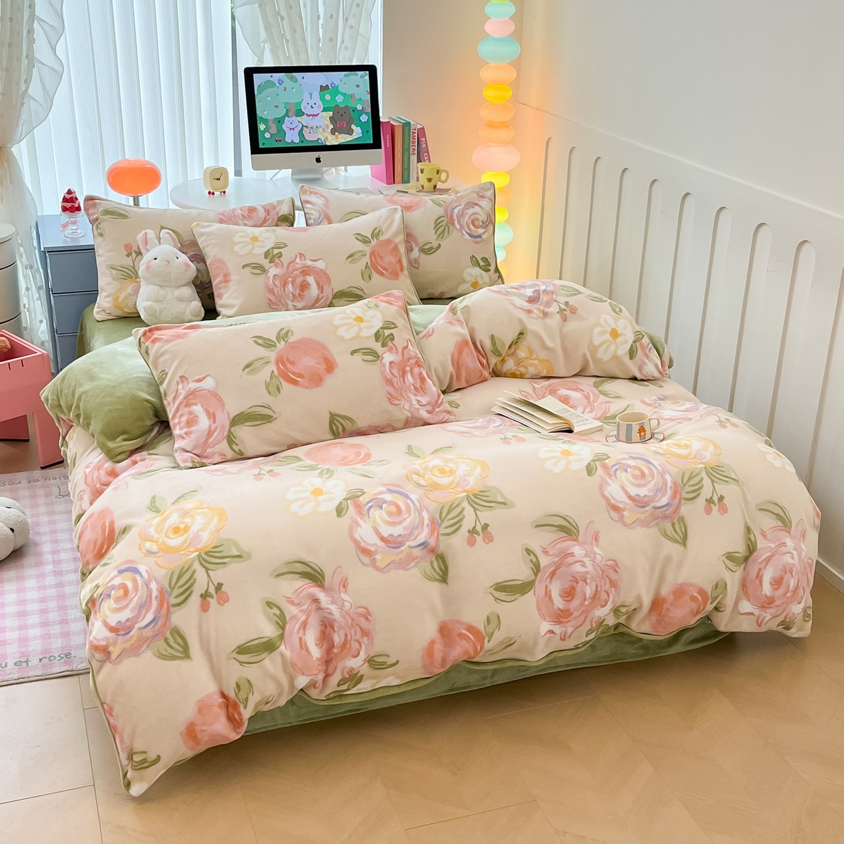 91家纺网 家纺一手货源 找家纺 启发 2025新款高克重小清新牛奶绒印花四件套 玫瑰庄园