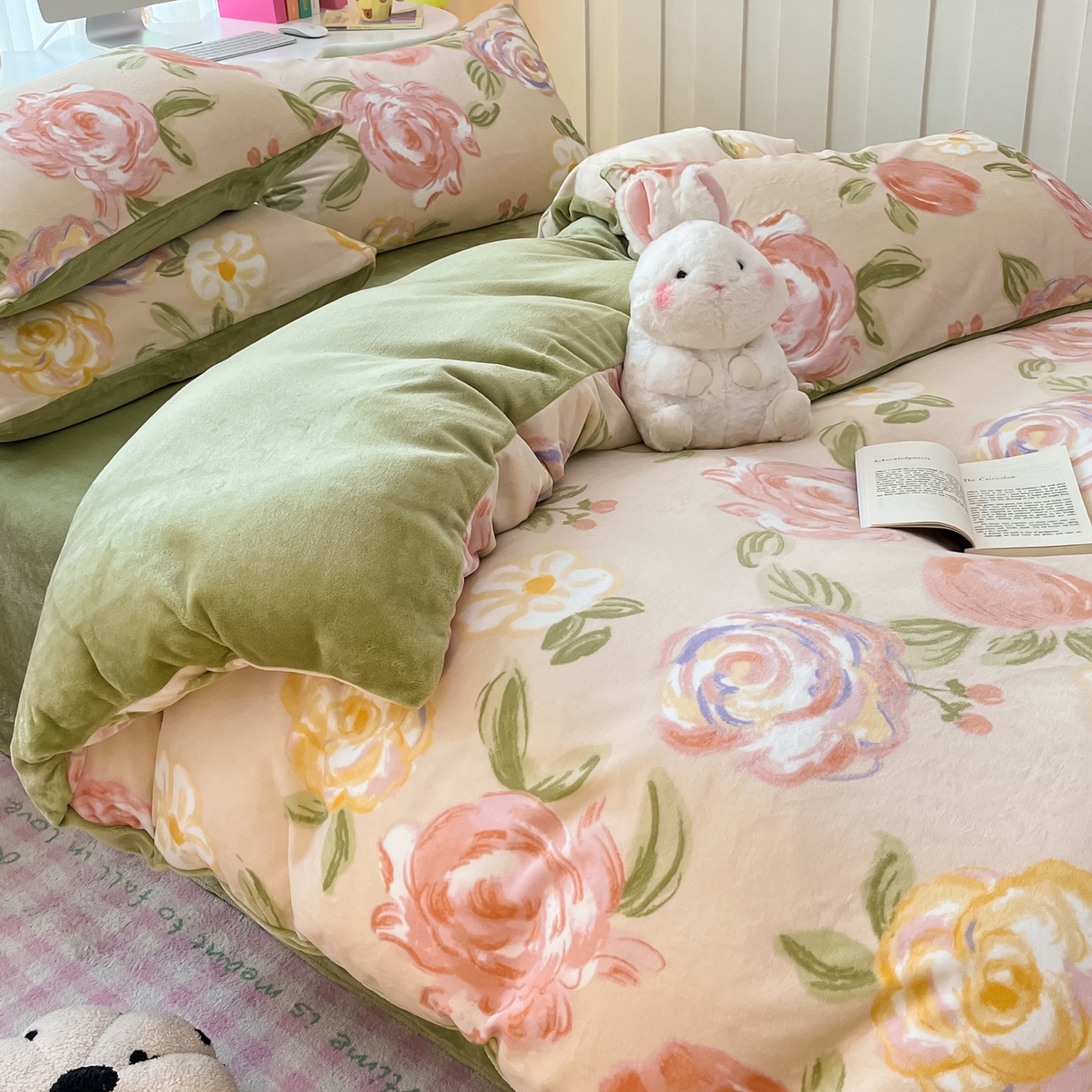 91家纺网 家纺一手货源 找家纺 启发 2025新款高克重小清新牛奶绒印花四件套 玫瑰庄园