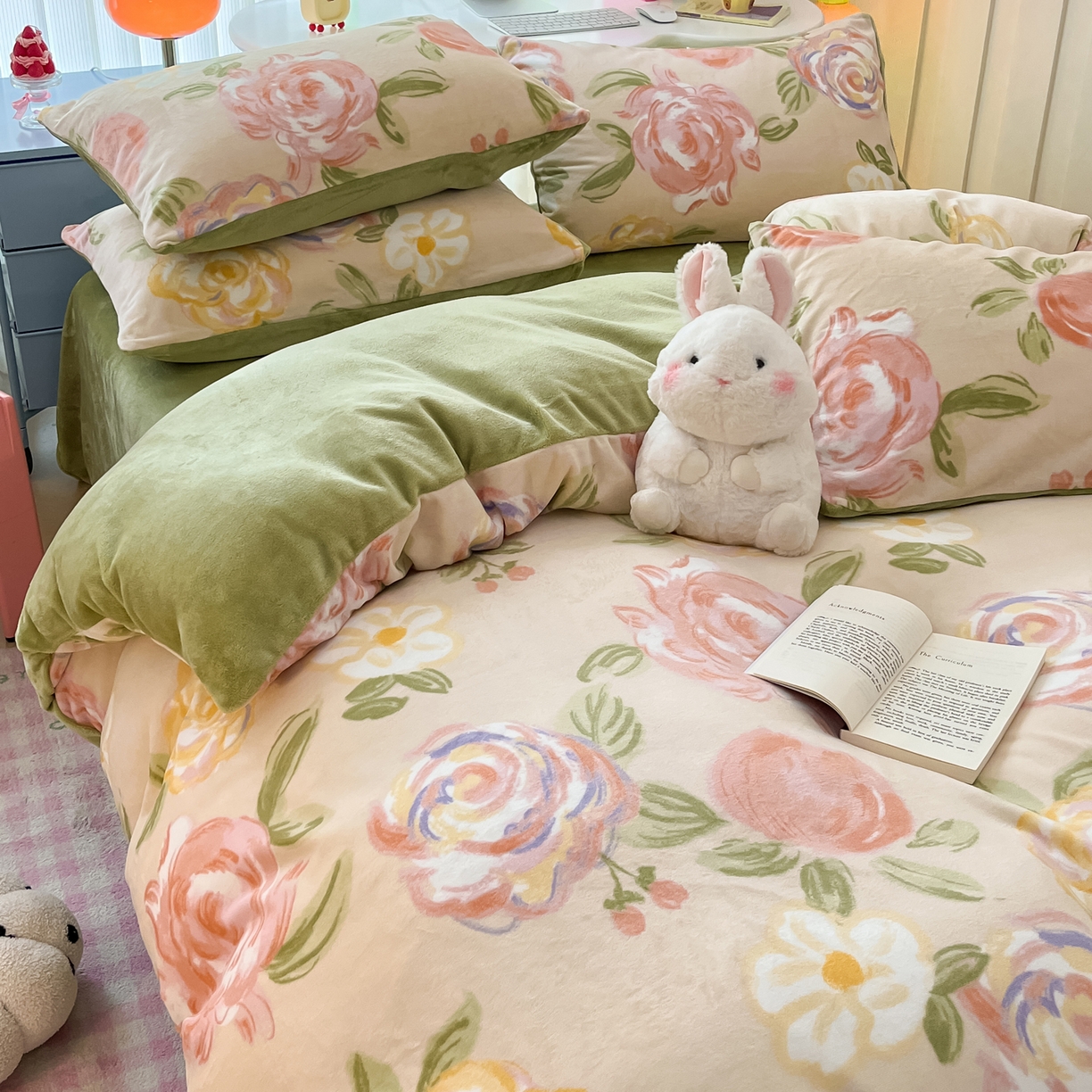 91家纺网 家纺一手货源 找家纺 启发 2025新款高克重小清新牛奶绒印花四件套 玫瑰庄园