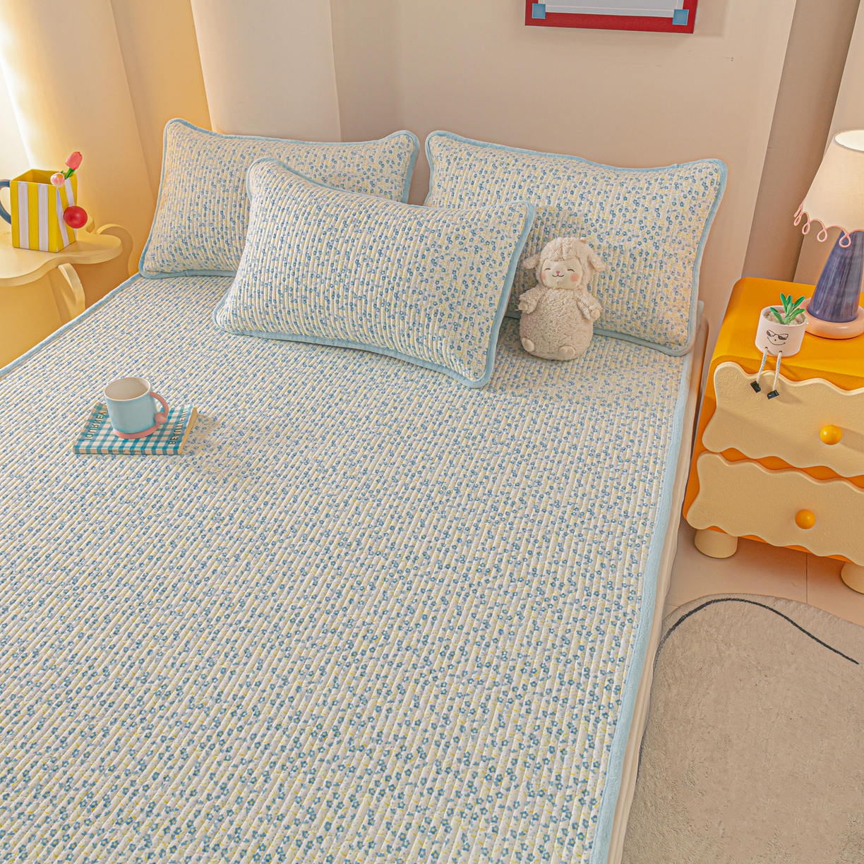 91家纺网 家纺一手货源 找家纺 恒尚居 2025新款A版全棉B版牛奶绒夹棉床褥垫A类四季可用学生床垫-秋冬款三件套系列三 雪兰【A纯棉-B牛奶绒】