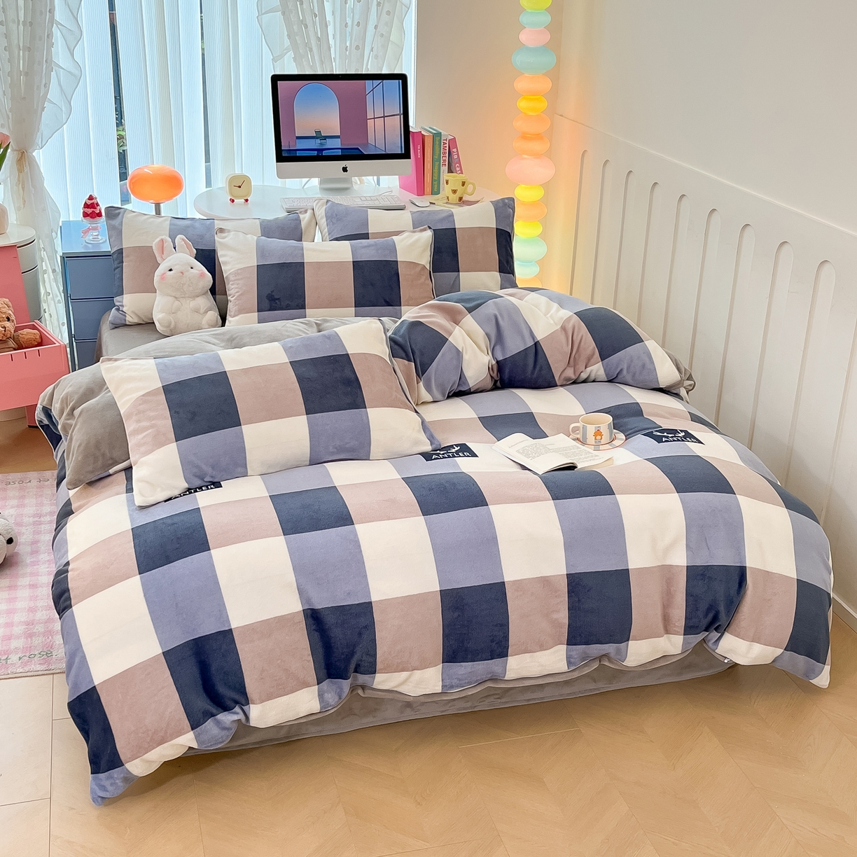 91家纺网 家纺一手货源 找家纺 启发 2025新款高克重小清新牛奶绒印花四件套 梦鹿