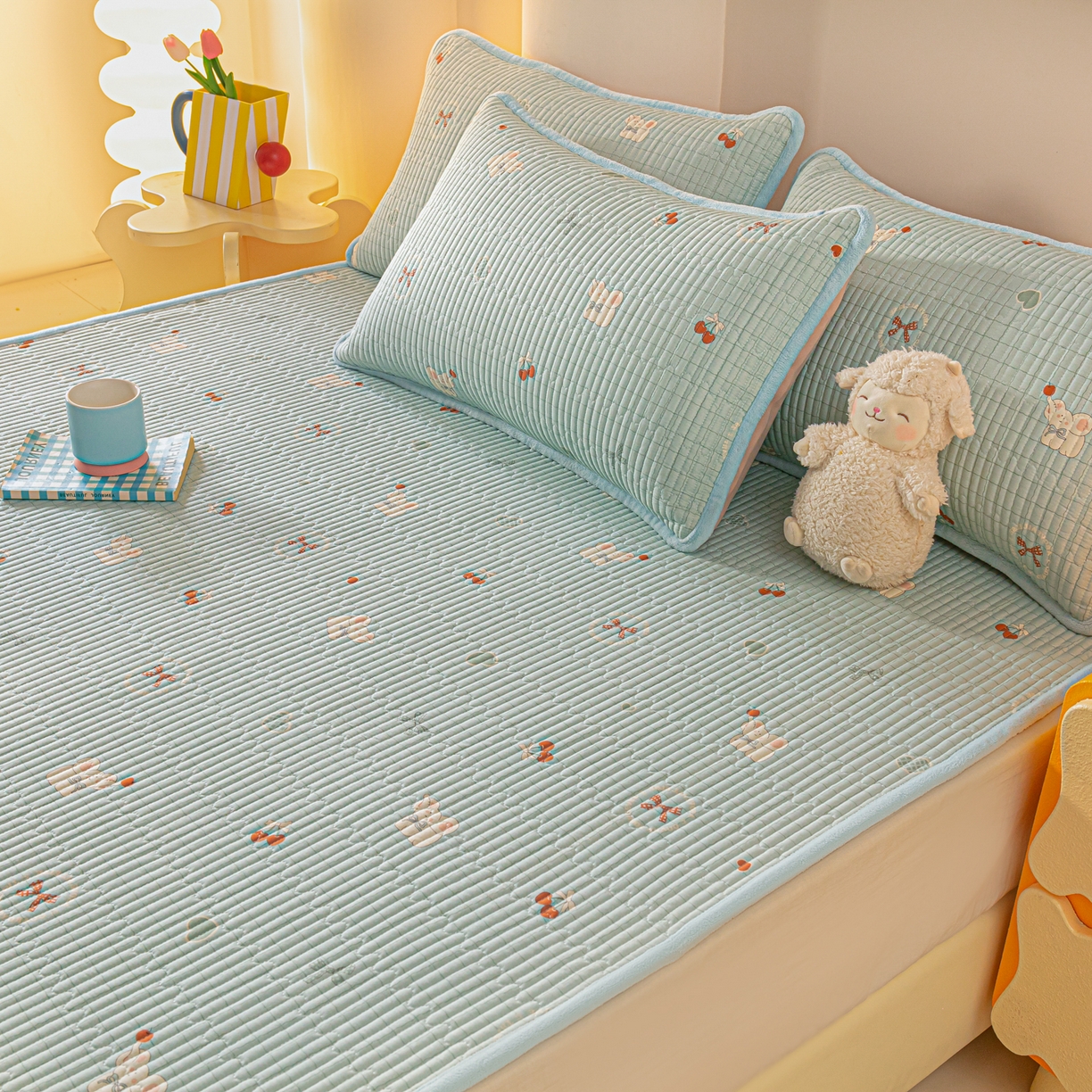 91家纺网 家纺一手货源 找家纺 恒尚居 2025新款A版全棉B版牛奶绒夹棉床褥垫A类四季可用学生床垫-秋冬款三件套系列一 蓝象【A纯棉-B牛奶绒】