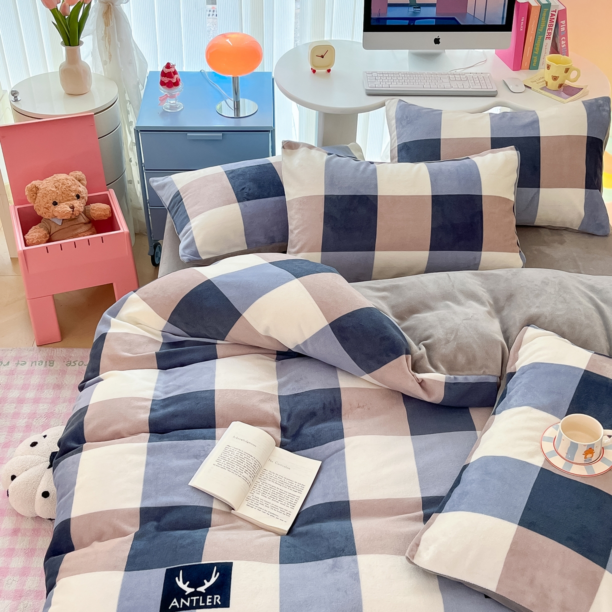 91家纺网 家纺一手货源 找家纺 启发 2025新款高克重小清新牛奶绒印花四件套 梦鹿