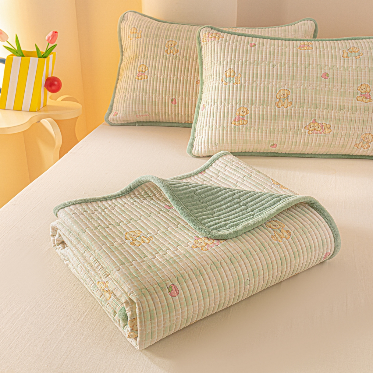 91家纺网 家纺一手货源 找家纺 恒尚居 2025新款A版全棉B版牛奶绒夹棉床褥垫A类四季可用学生床垫-秋冬款三件套系列二 甜心旺旺【A纯棉-B牛奶绒】