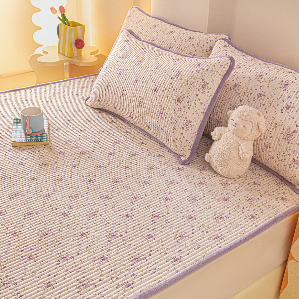 91家纺网 家纺一手货源 找家纺 恒尚居 2025新款A版全棉B版牛奶绒夹棉床褥垫A类四季可用学生床垫-秋冬款三件套系列三 熏衣紫【A纯棉-B牛奶绒】