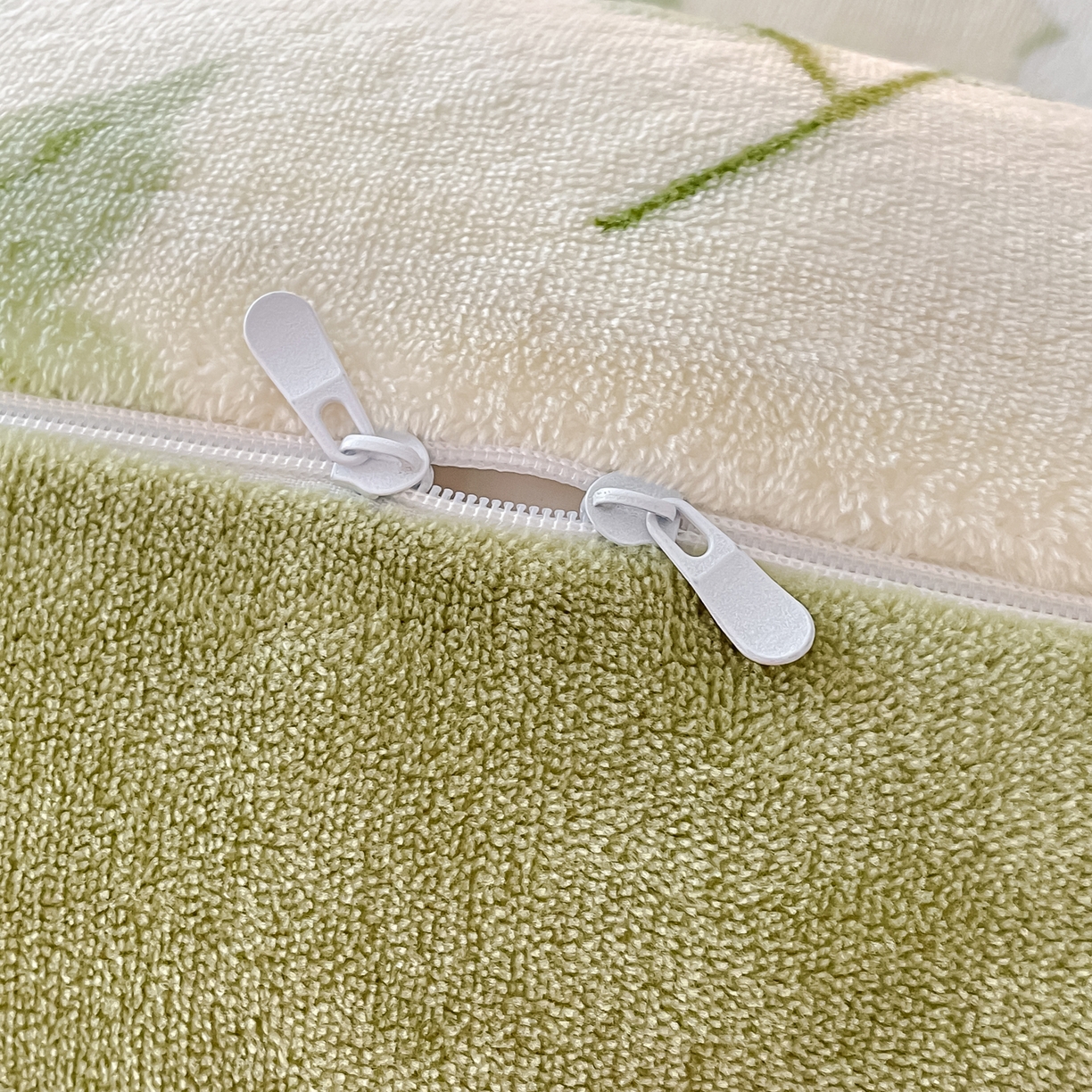 91家纺网 家纺一手货源 找家纺 启发 2025新款高克重小清新牛奶绒印花四件套 抒情花季