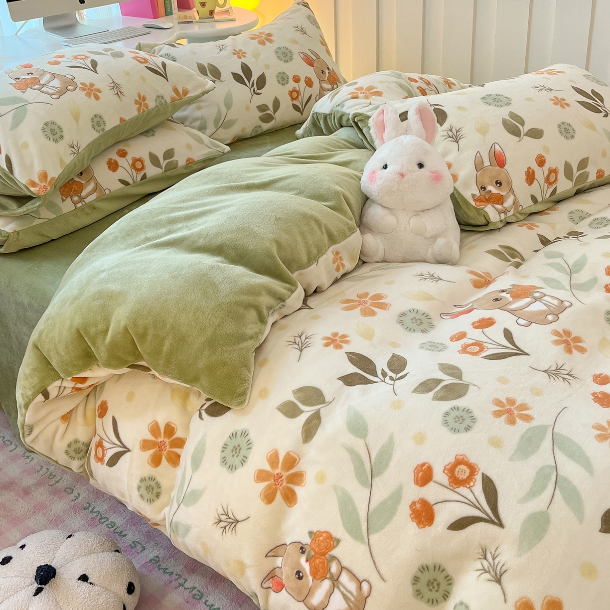 91家纺网 家纺一手货源 找家纺 启发 2025新款高克重小清新牛奶绒印花四件套 田园兔