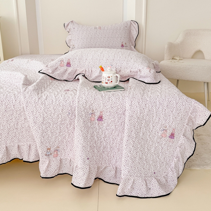 91家纺网 家纺一手货源 找家纺 小萌虎 2025新款A类云感原麻双层纱花边床盖四件套 寻梦紫【花边款】