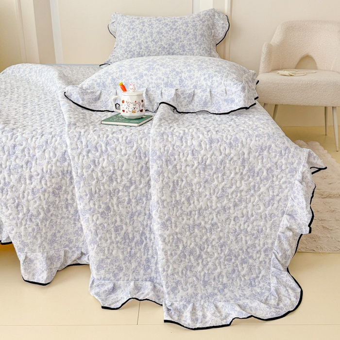 91家纺网 家纺一手货源 找家纺 小萌虎 2025新款A类云感原麻双层纱花边床盖四件套 初见【花边款】