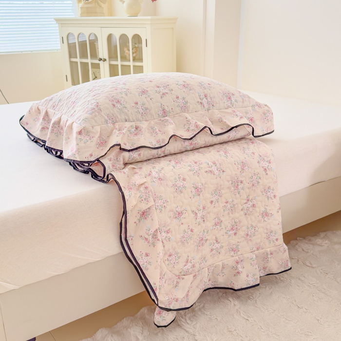 91家纺网 家纺一手货源 找家纺 小萌虎 2025新款A类云感原麻双层纱花边床盖四件套 春天里【花边款】