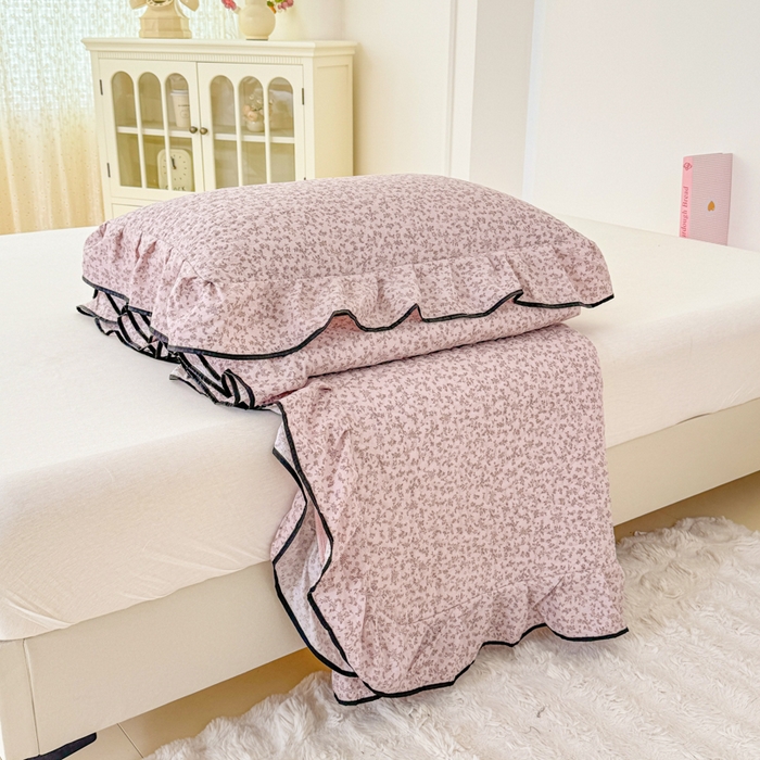 91家纺网 家纺一手货源 找家纺 小萌虎 2025新款A类云感原麻双层纱花边床盖四件套 慕情【花边款】