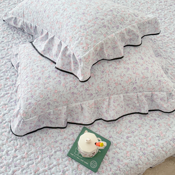 91家纺网 家纺一手货源 找家纺 小萌虎 2025新款A类云感原麻双层纱花边床盖四件套 兰黛【花边款】