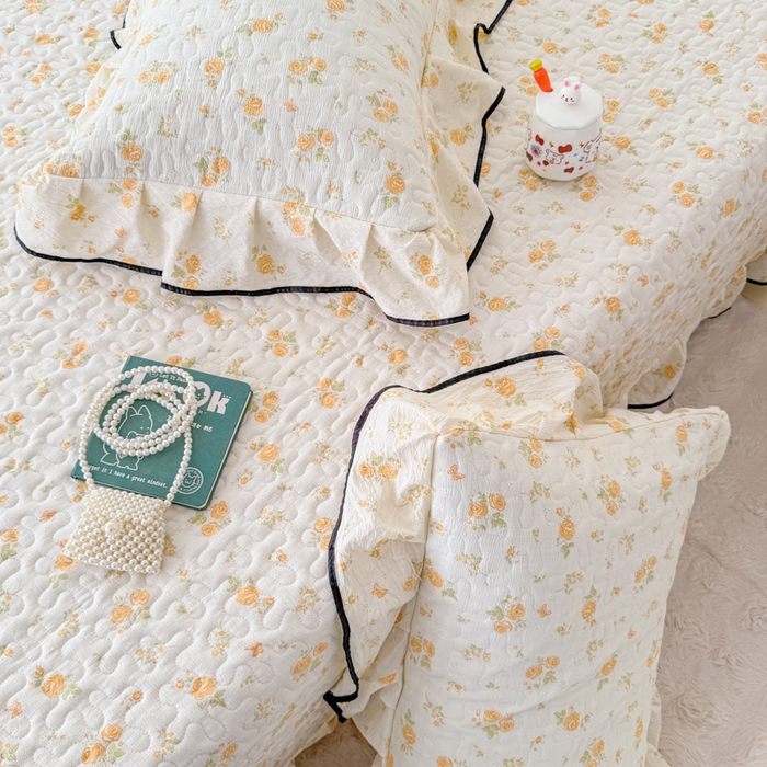 91家纺网 家纺一手货源 找家纺 小萌虎 2025新款A类云感原麻双层纱花边床盖四件套 静初【花边款】