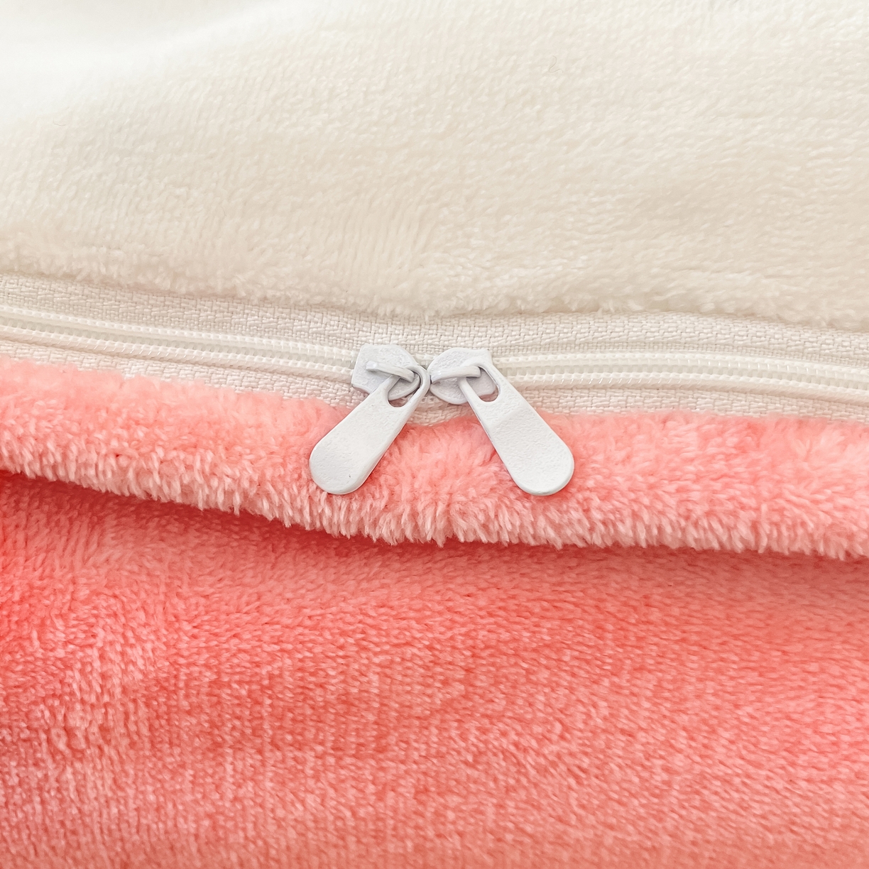 91家纺网 家纺一手货源 找家纺 启发 2025新款高克重小清新牛奶绒印花四件套 甜甜圈