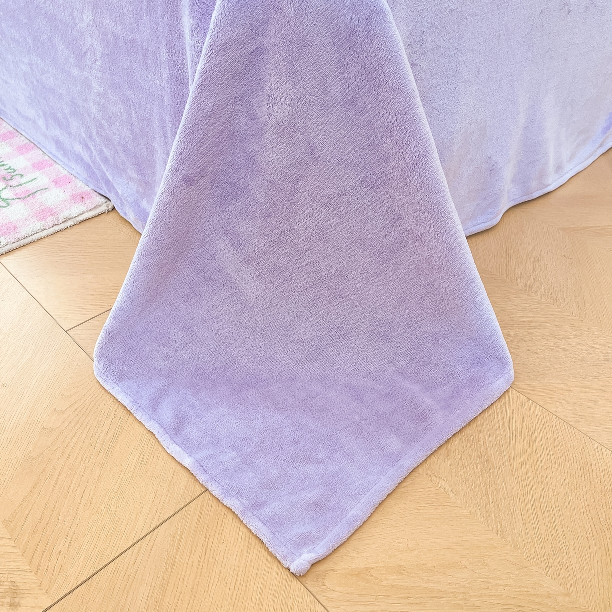 91家纺网 家纺一手货源 找家纺 启发 2025新款高克重小清新牛奶绒印花四件套 娴雅华韵