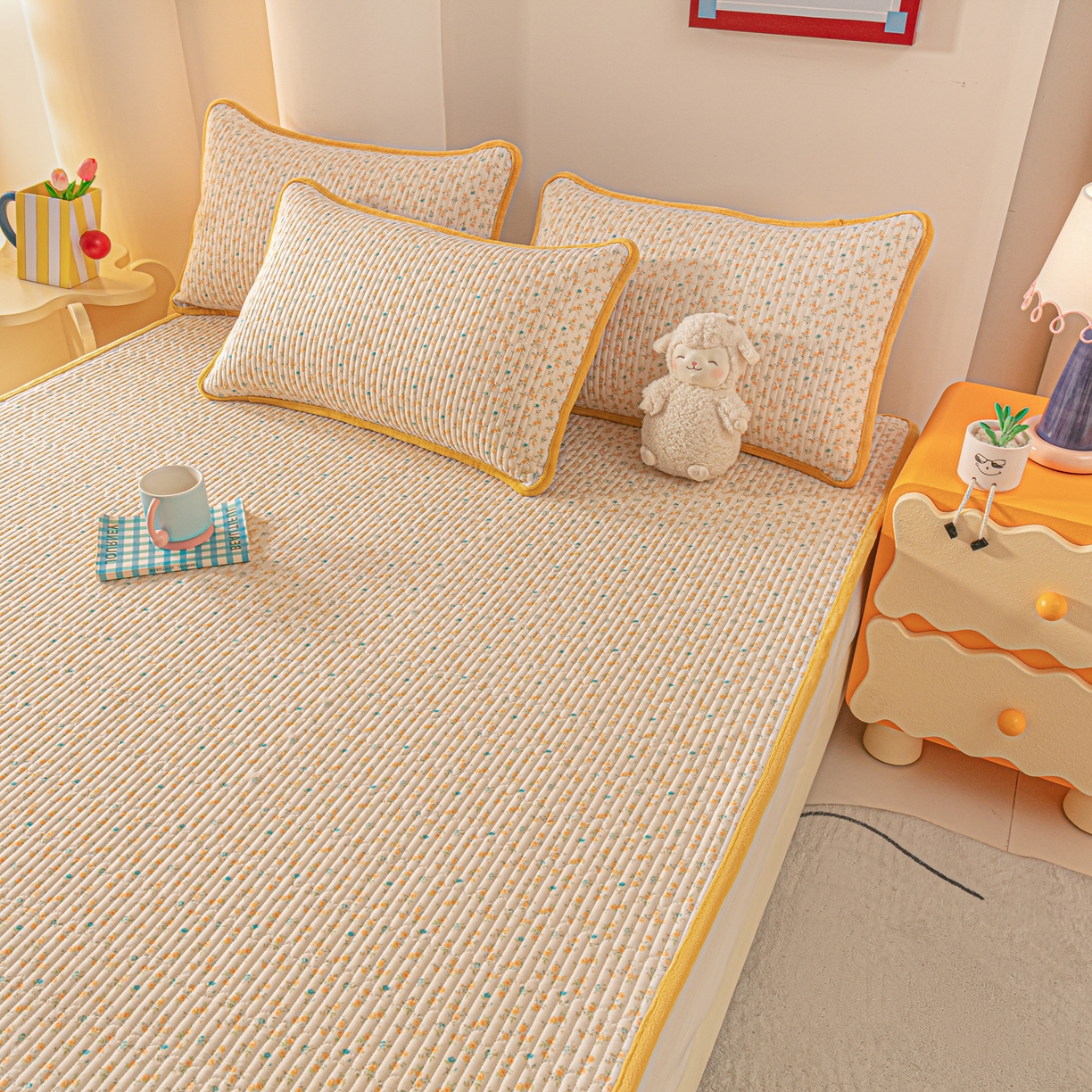 91家纺网 家纺一手货源 找家纺 恒尚居 2025新款A版全棉B版牛奶绒夹棉床褥垫A类四季可用学生床垫-秋冬款三件套系列三 悦色【A纯棉-B牛奶绒】