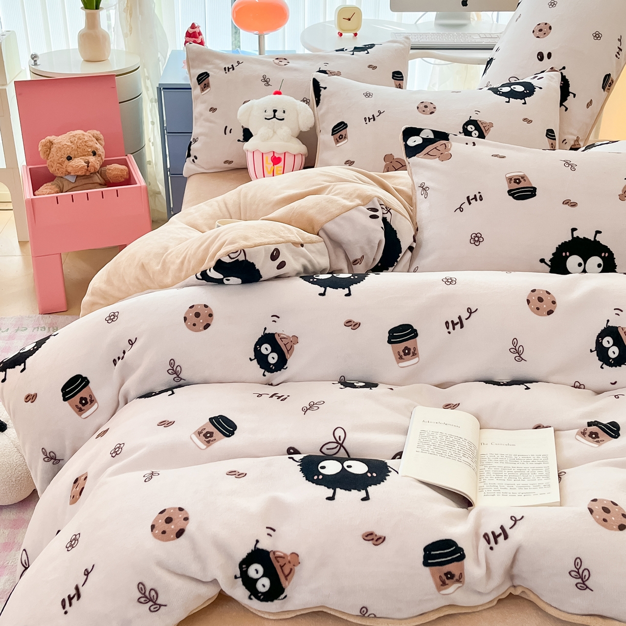 91家纺网 家纺一手货源 找家纺 启发 2025新款高克重小清新牛奶绒印花四件套 小煤球