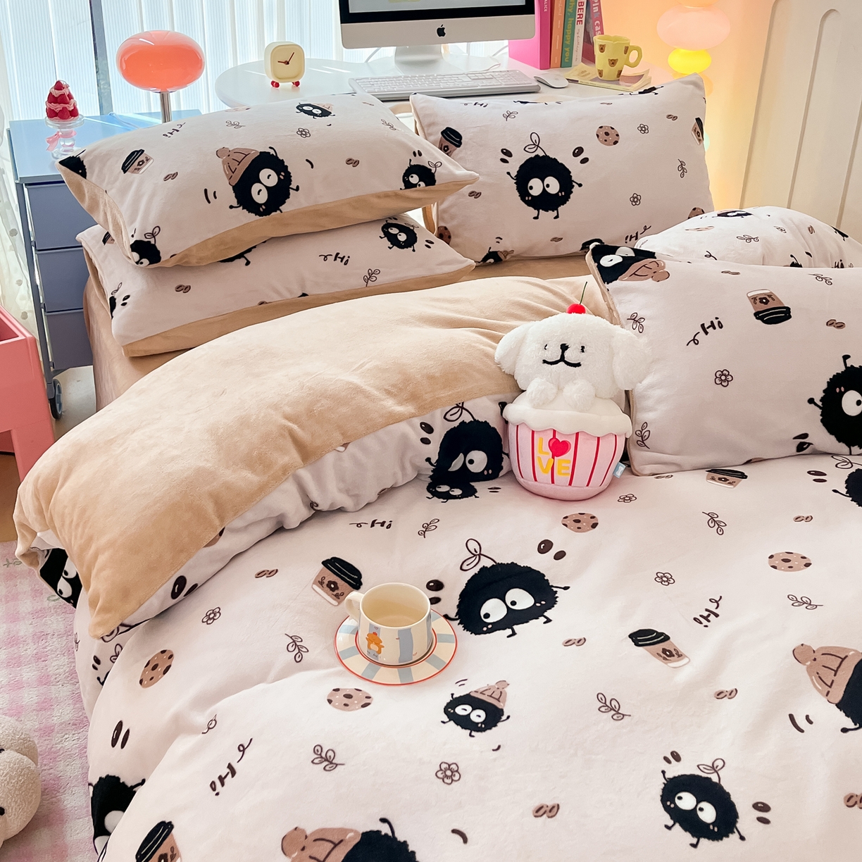 91家纺网 家纺一手货源 找家纺 启发 2025新款高克重小清新牛奶绒印花四件套 小煤球