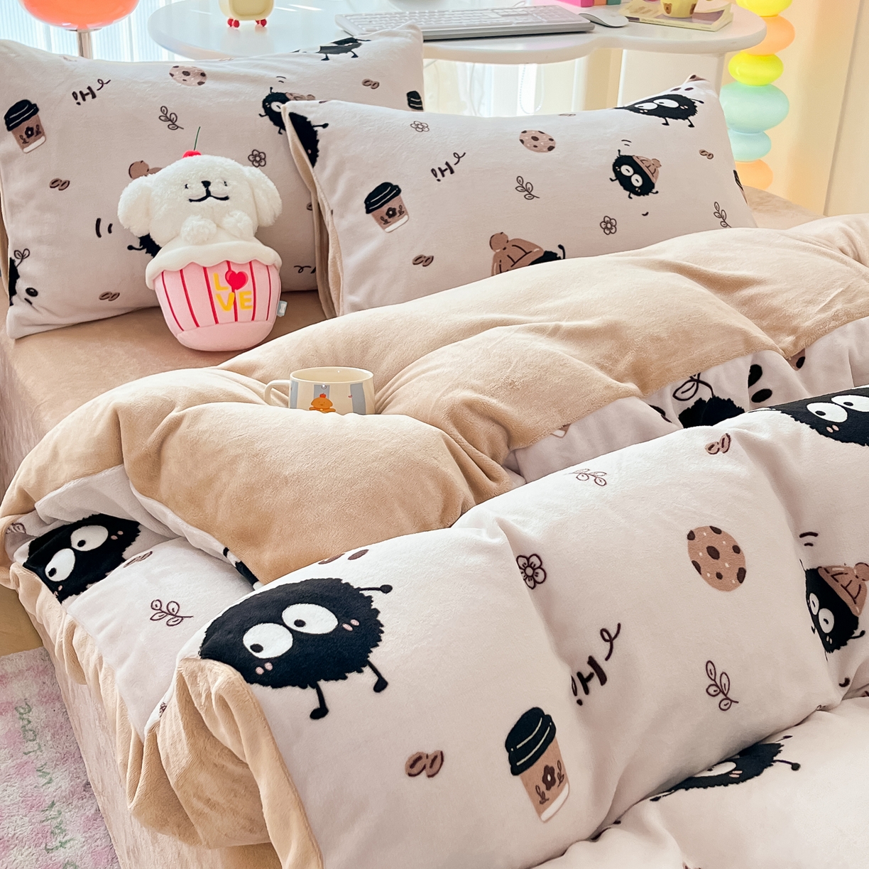 91家纺网 家纺一手货源 找家纺 启发 2025新款高克重小清新牛奶绒印花四件套 小煤球