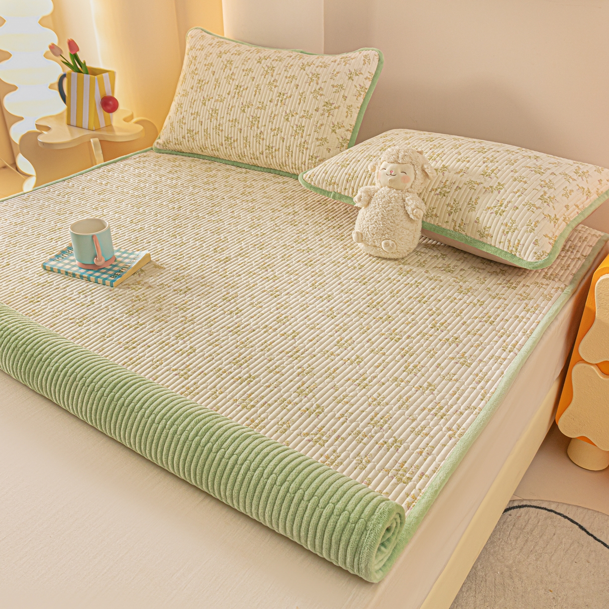 91家纺网 家纺一手货源 找家纺 恒尚居 2025新款A版全棉B版牛奶绒夹棉床褥垫A类四季可用学生床垫-秋冬款三件套系列二 香草园【A纯棉-B牛奶绒】