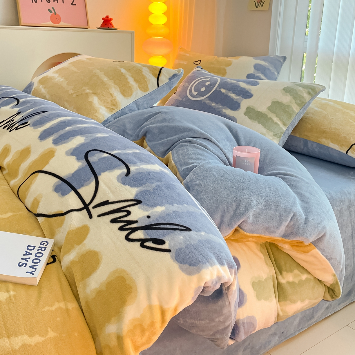 启发 2025新款高克重小清新牛奶绒印花四件套 笑脸