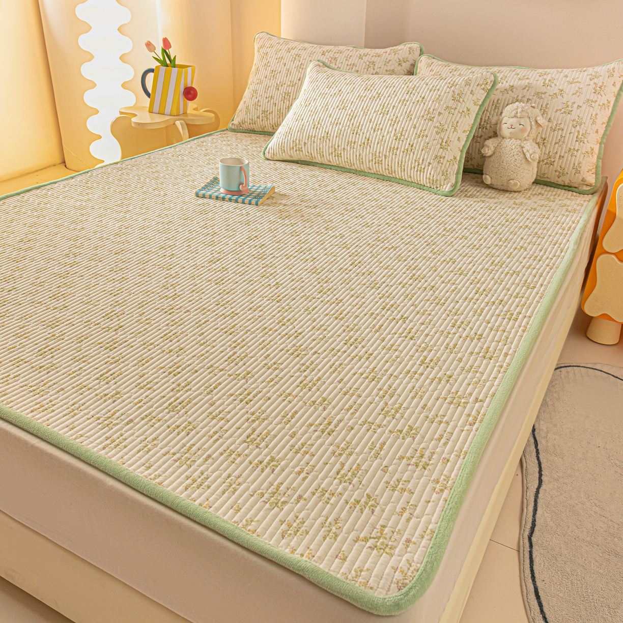 91家纺网 家纺一手货源 找家纺 恒尚居 2025新款A版全棉B版牛奶绒夹棉床褥垫A类四季可用学生床垫-秋冬款三件套系列二 香草园【A纯棉-B牛奶绒】