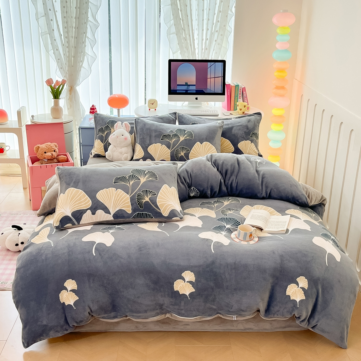 91家纺网 家纺一手货源 找家纺 启发 2025新款高克重小清新牛奶绒印花四件套 银杏叶