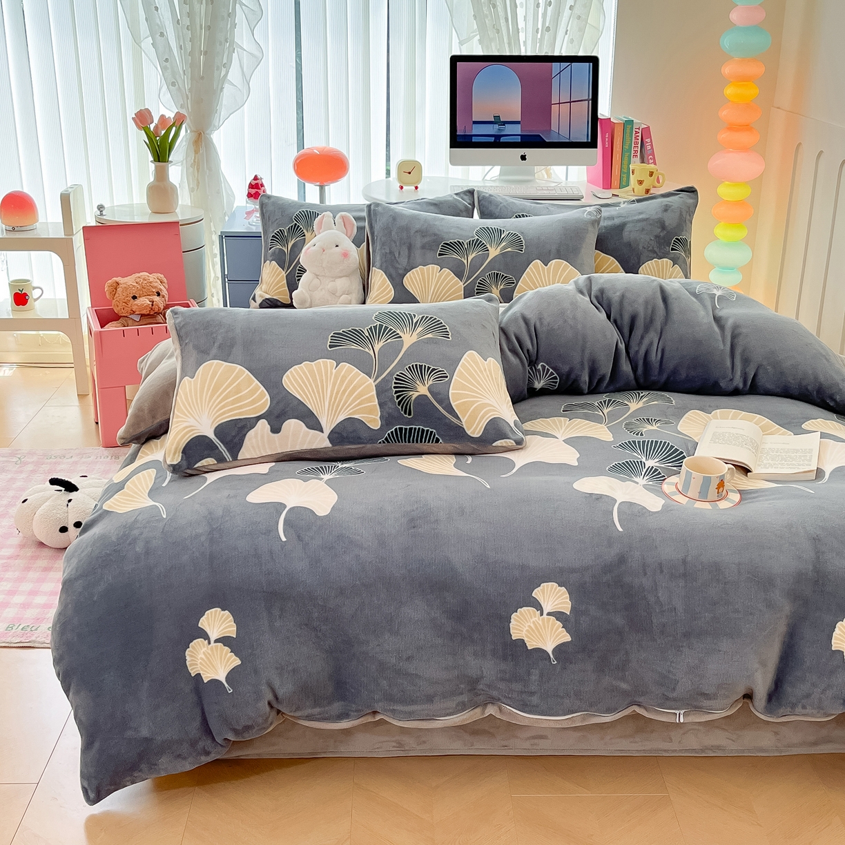 91家纺网 家纺一手货源 找家纺 启发 2025新款高克重小清新牛奶绒印花四件套 银杏叶