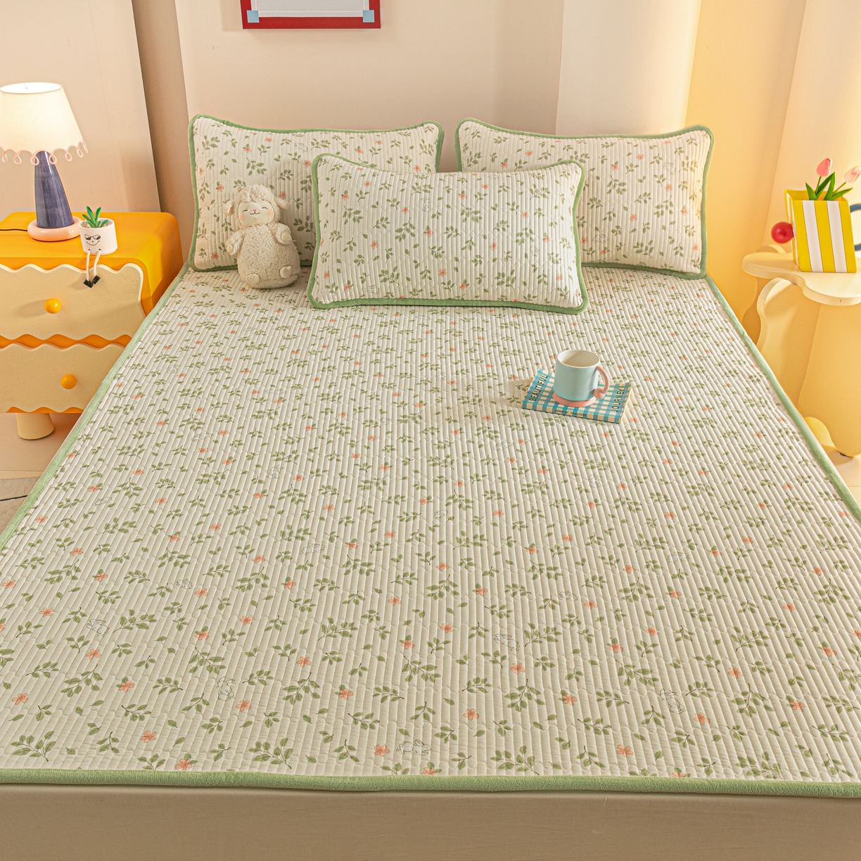 91家纺网 家纺一手货源 找家纺 恒尚居 2025新款A版全棉B版牛奶绒夹棉床褥垫A类四季可用学生床垫-秋冬款三件套系列一 清新雅韵【A纯棉-B牛奶绒】