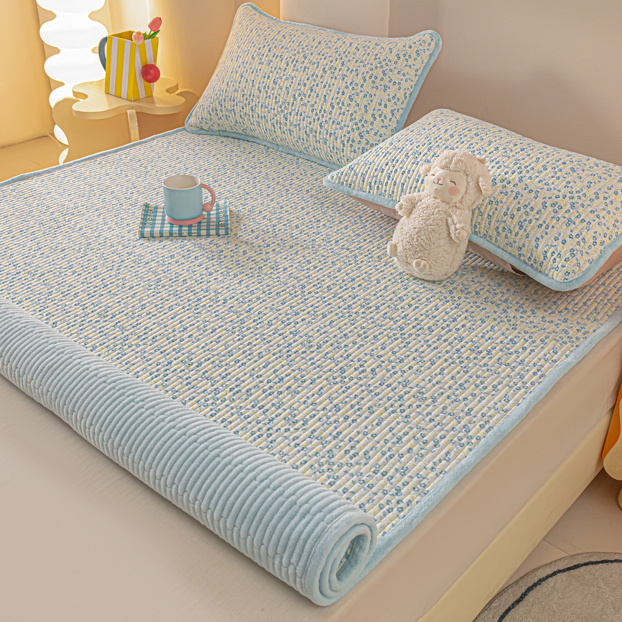 91家纺网 家纺一手货源 找家纺 恒尚居 2025新款A版全棉B版牛奶绒夹棉床褥垫A类四季可用学生床垫-秋冬款三件套系列二 雪兰【A纯棉-B牛奶绒】