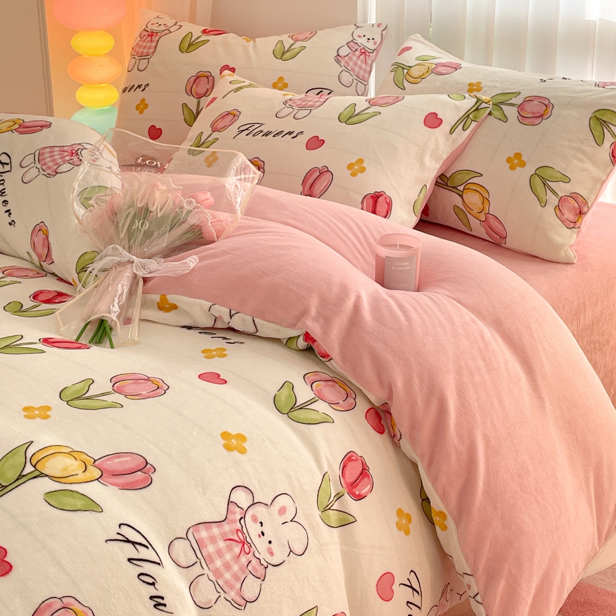 91家纺网 家纺一手货源 找家纺 启发 2025新款高克重小清新牛奶绒印花四件套 郁金香兔