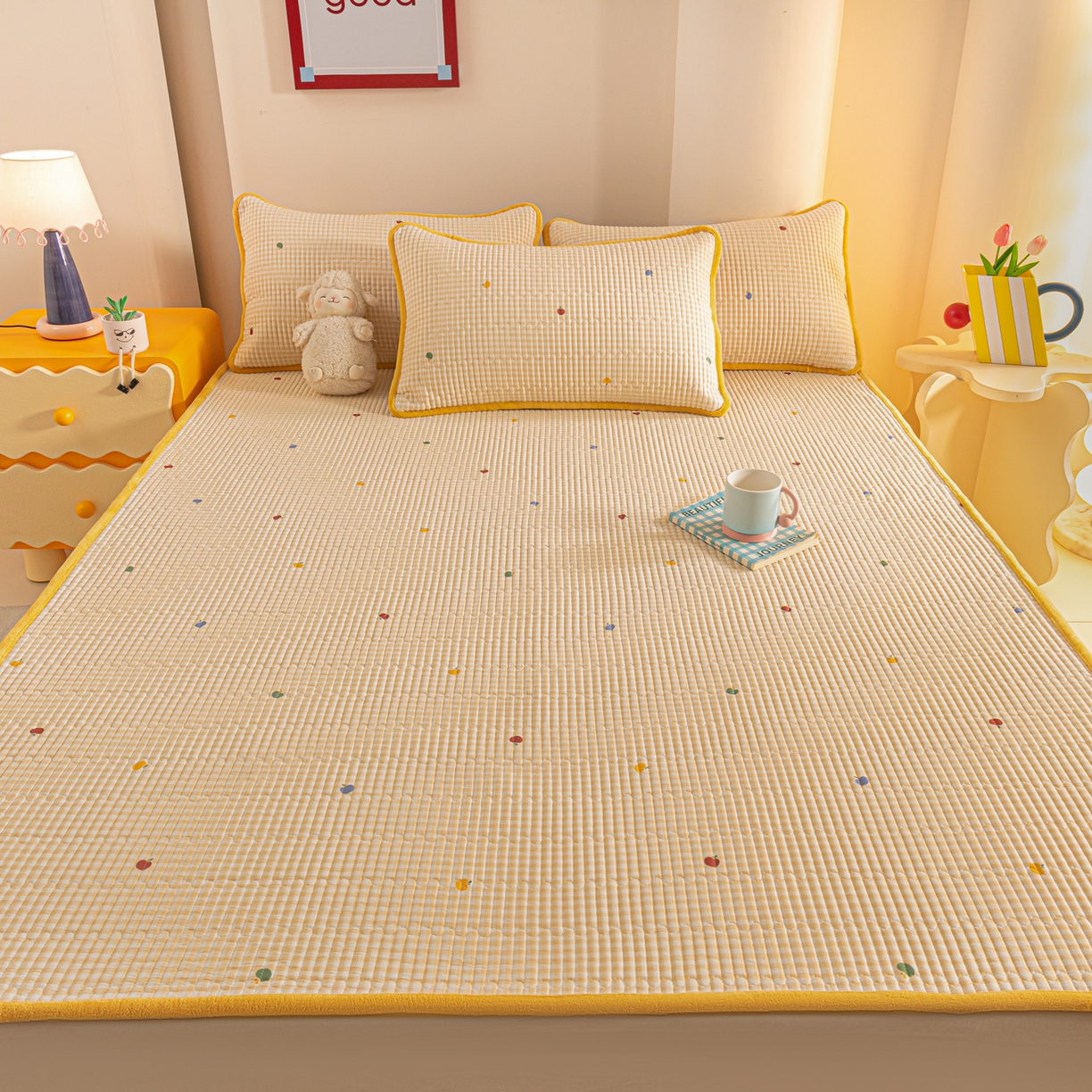 91家纺网 家纺一手货源 找家纺 恒尚居 2025新款A版全棉B版牛奶绒夹棉床褥垫A类四季可用学生床垫-秋冬款三件套系列一 雨果【A纯棉-B牛奶绒】