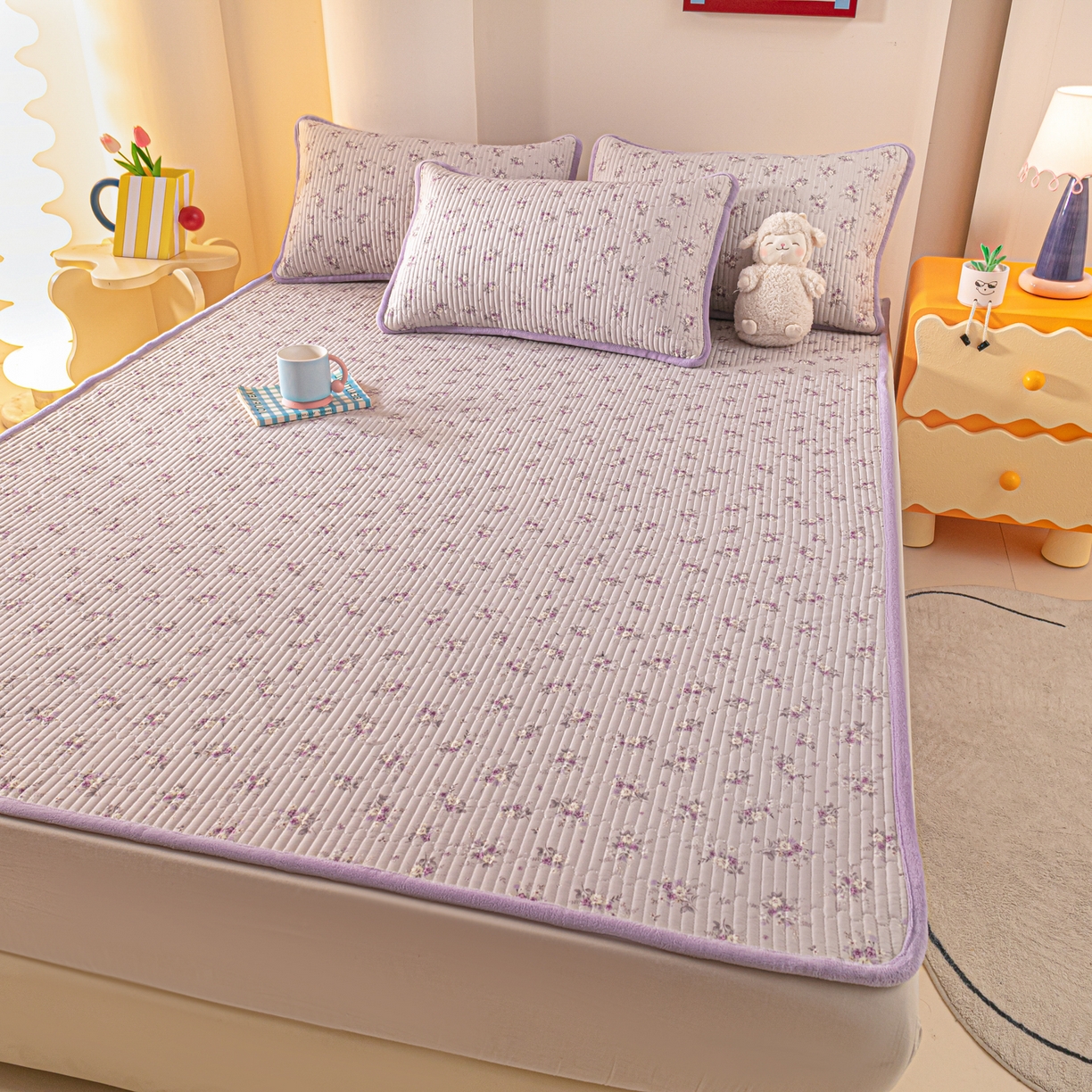 91家纺网 家纺一手货源 找家纺 恒尚居 2025新款A版全棉B版牛奶绒夹棉床褥垫A类四季可用学生床垫-秋冬款三件套系列二 玉妃【A纯棉-B牛奶绒】