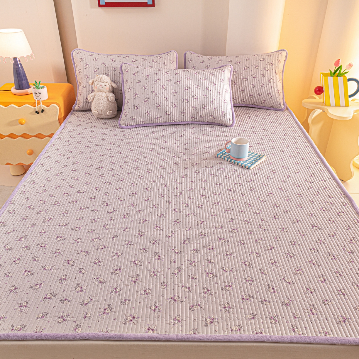 91家纺网 家纺一手货源 找家纺 恒尚居 2025新款A版全棉B版牛奶绒夹棉床褥垫A类四季可用学生床垫-秋冬款三件套系列二 玉妃【A纯棉-B牛奶绒】