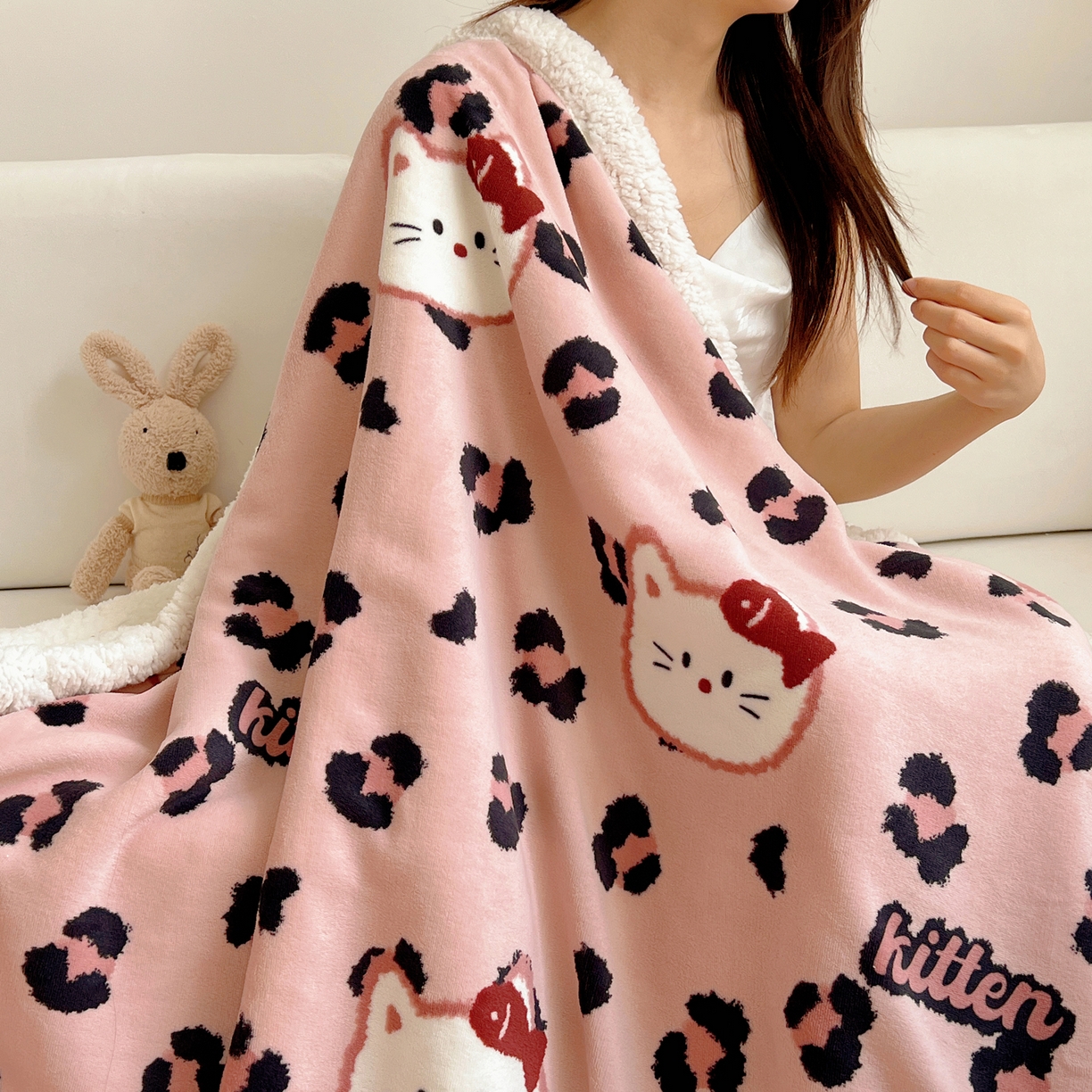（总）桃子家居 2025新款A类ins小清新少女可爱奶油猫咪卡通加厚牛奶绒羊羔绒毛毯多功能毛毯