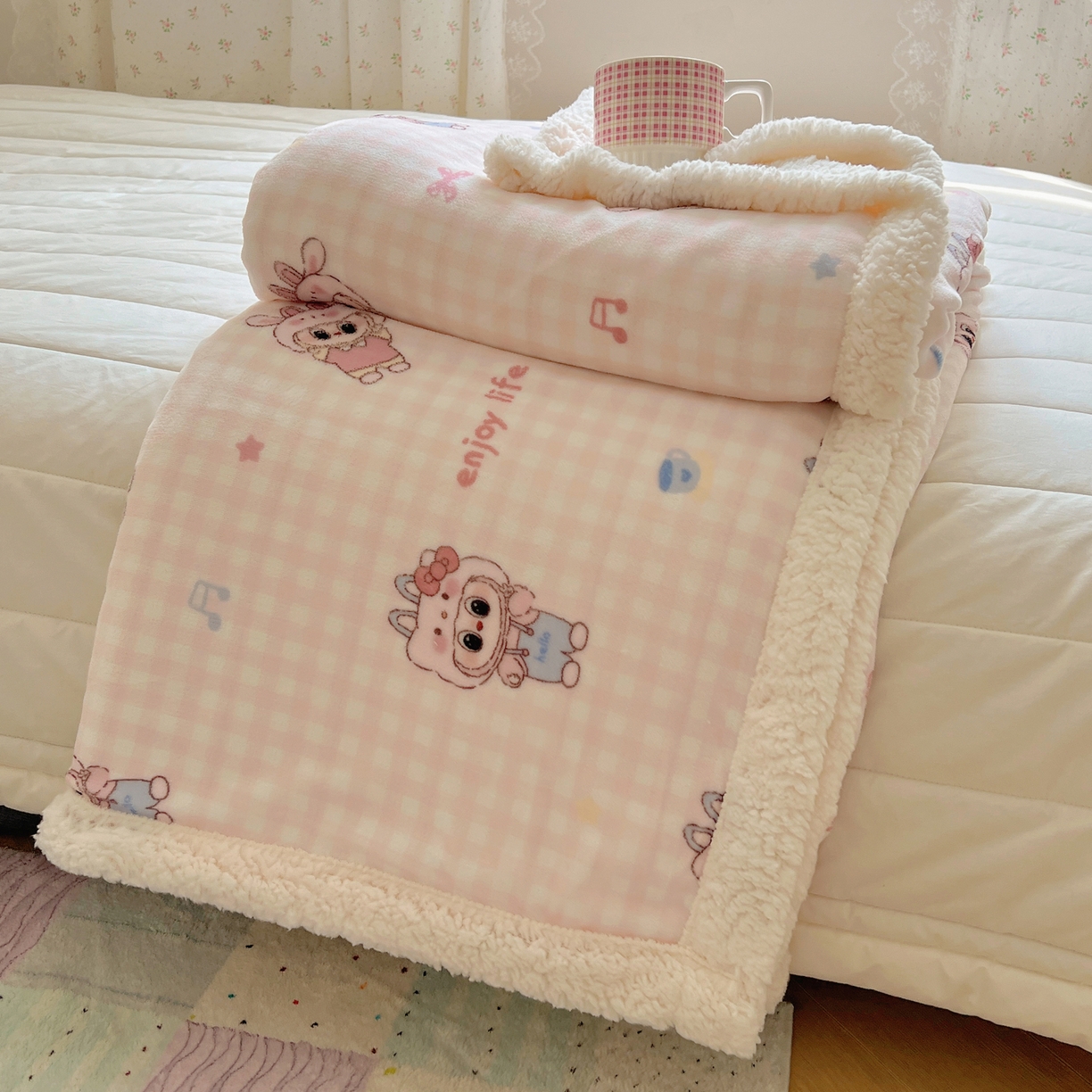 91家纺网 家纺一手货源 找家纺 桃子家居 2025新款A类ins小清新少女可爱奶油猫咪卡通加厚牛奶绒羊羔绒毛毯多功能毛毯 绒毛毯-MT粉格可可