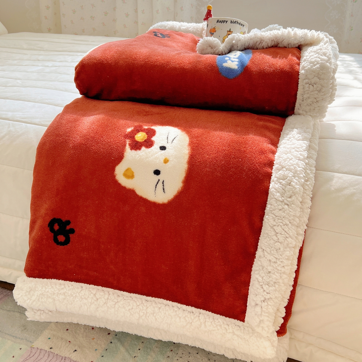 91家纺网 家纺一手货源 找家纺 桃子家居 2025新款A类ins小清新少女可爱奶油猫咪卡通加厚牛奶绒羊羔绒毛毯多功能毛毯 绒毛毯-MT花花喵