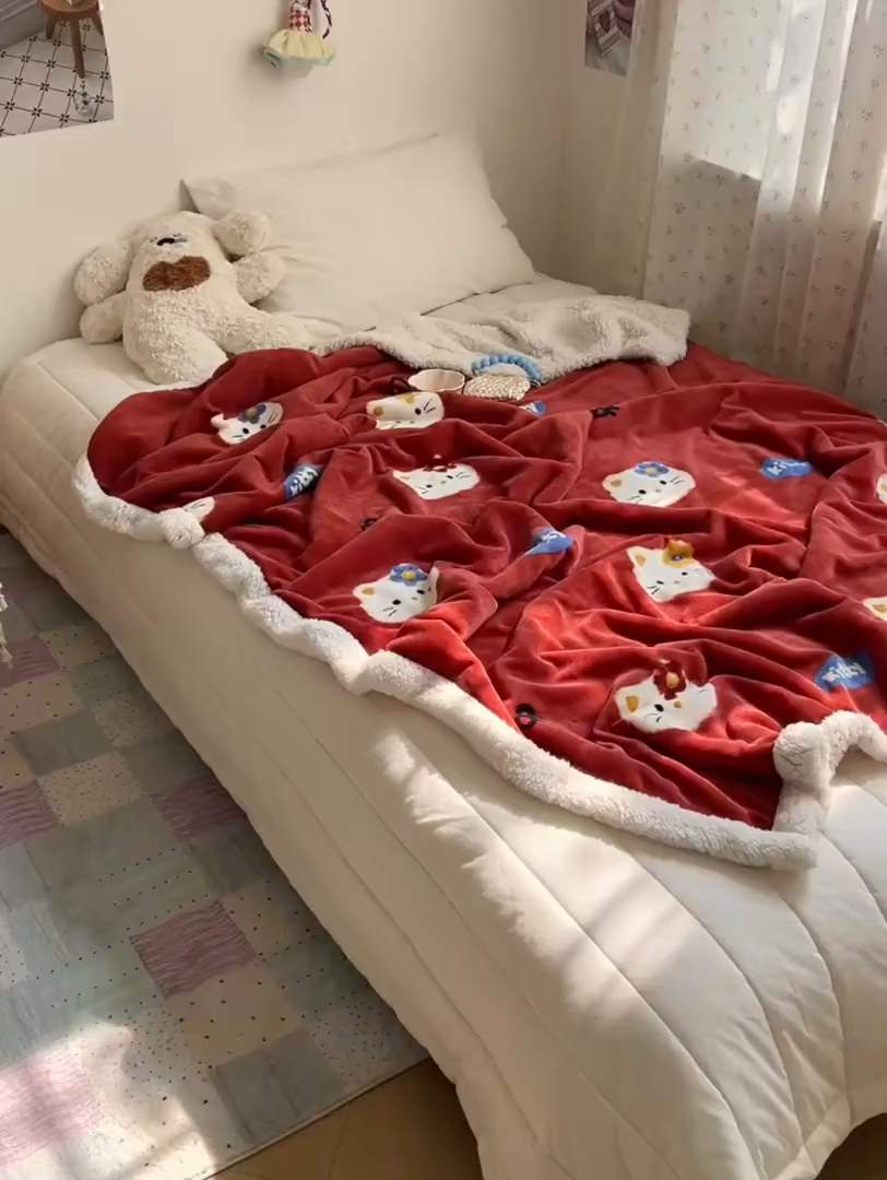 91家纺网 家纺一手货源 找家纺 桃子家居 2025新款A类ins小清新少女可爱奶油猫咪卡通加厚牛奶绒羊羔绒毛毯多功能毛毯 绒毛毯-MT花花喵