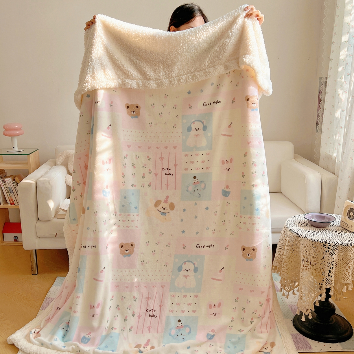 91家纺网 家纺一手货源 找家纺 桃子家居 2025新款A类ins小清新少女可爱奶油猫咪卡通加厚牛奶绒羊羔绒毛毯多功能毛毯 绒毛毯-MT花满屋