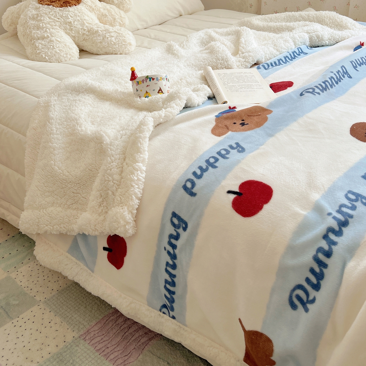 91家纺网 家纺一手货源 找家纺 桃子家居 2025新款A类ins小清新少女可爱奶油猫咪卡通加厚牛奶绒羊羔绒毛毯多功能毛毯 绒毛毯-MT欢乐狗